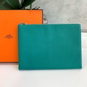 Authentic Evercolor Small Atout 20 Pouch Turquoise green/Blue Color.